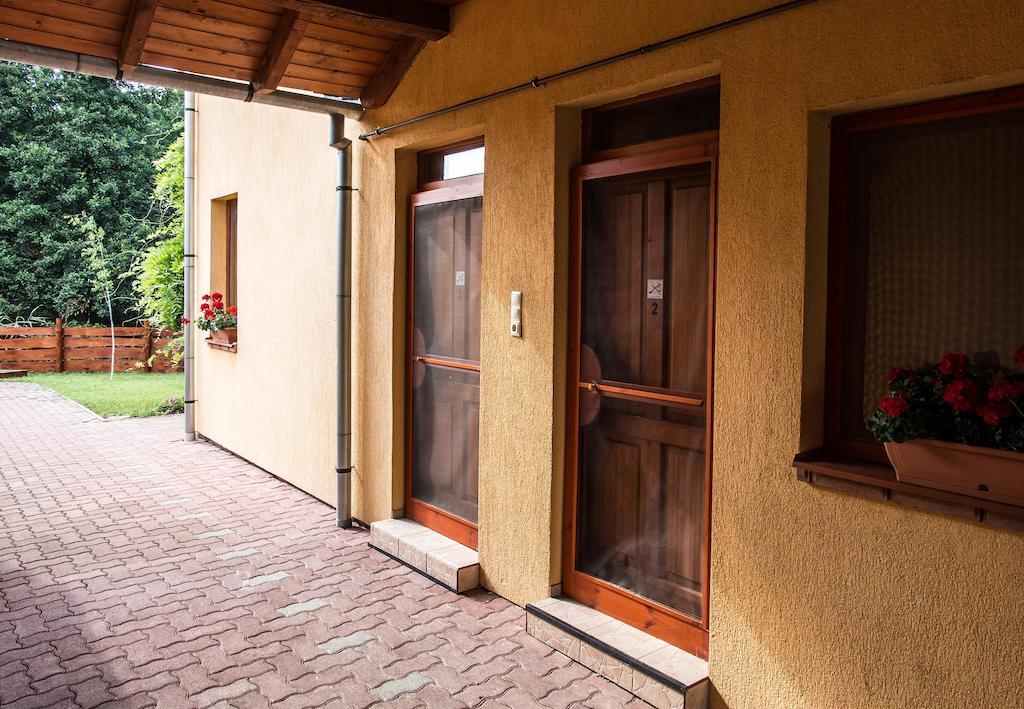 Aqua Apartman Gyula Exterior foto